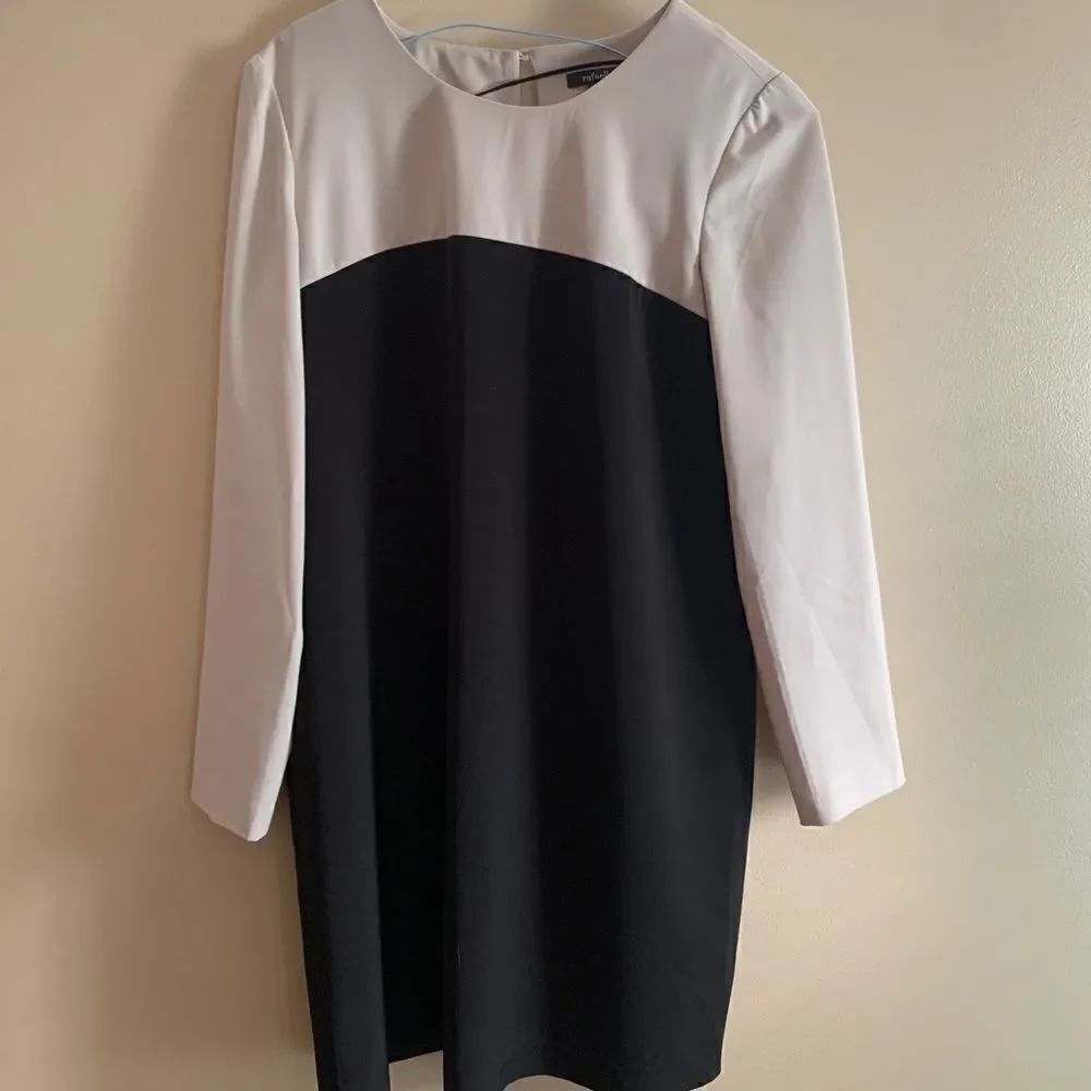 Like new Raffaella dress long sleeve white top and black bottom